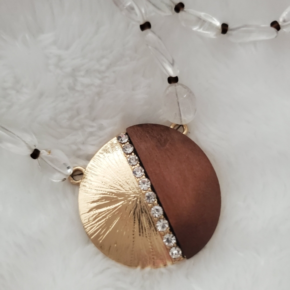 HANDMADE Wood, Gold and Crystal necklace!! - Picture 2 of 4
